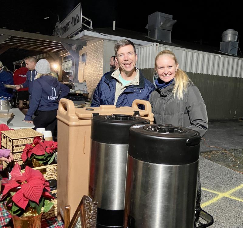 Lo, left, and Ashley Skarda of the Dewey Post keep the hot drinks flowing.